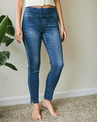 Our Favorite Pair of Jeans, EVER.